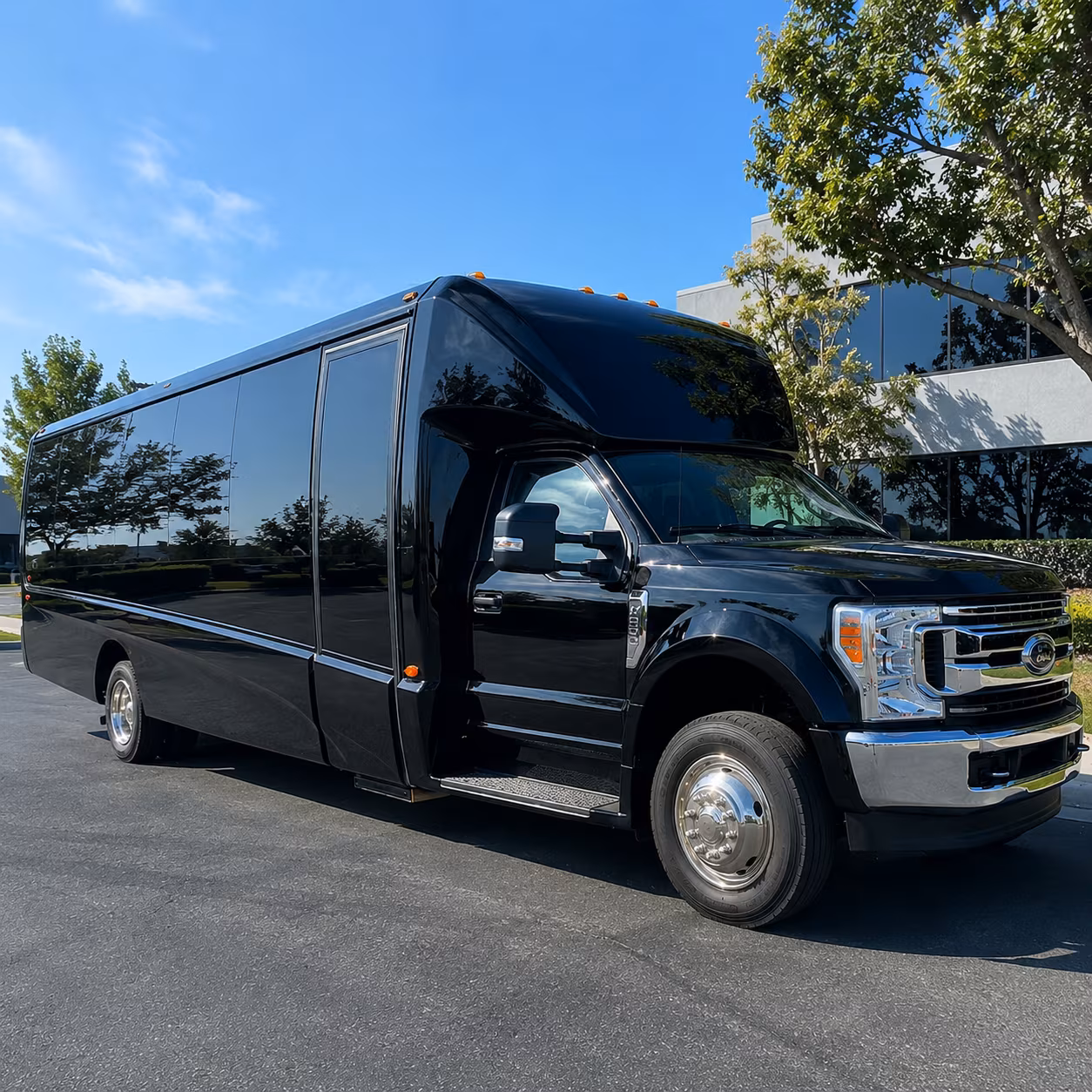 detroit bus rentals