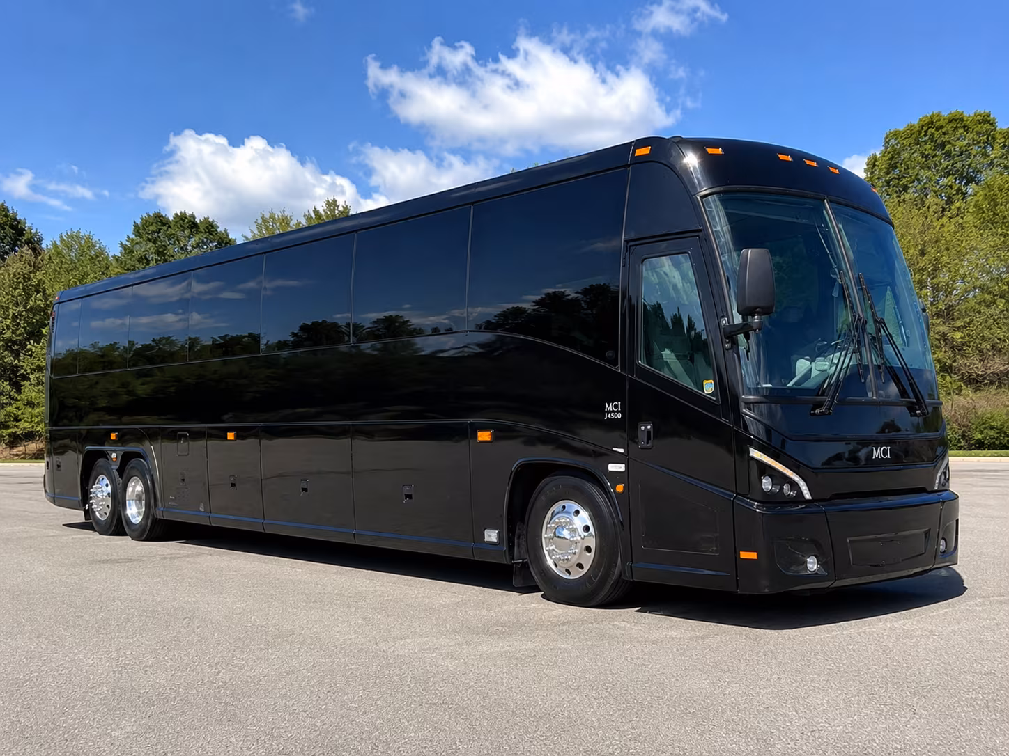 michigan stadium charter bus rentals for wolverines home games