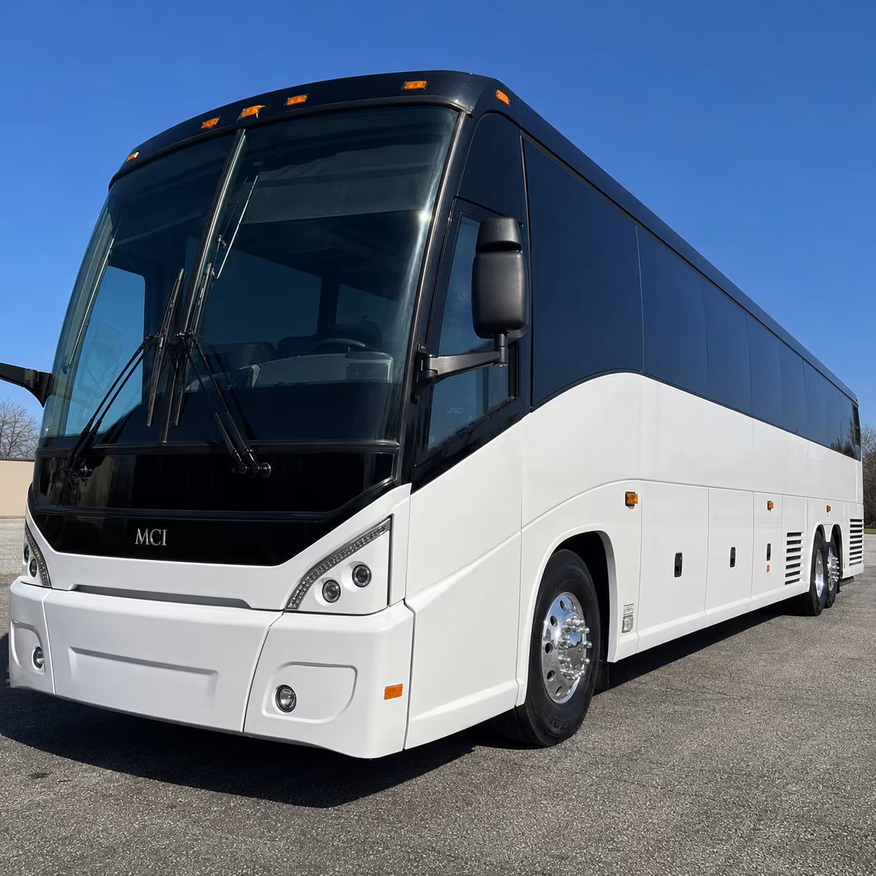 novi charter bus rentals for teams and fans traveling to away games