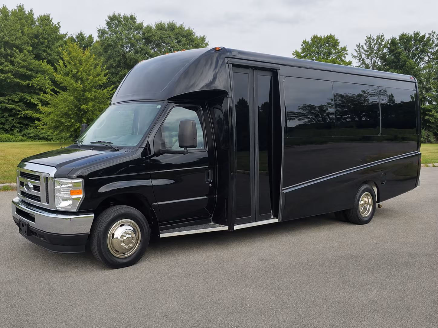 taylor comfortable employee shuttle bus rentals in taylor