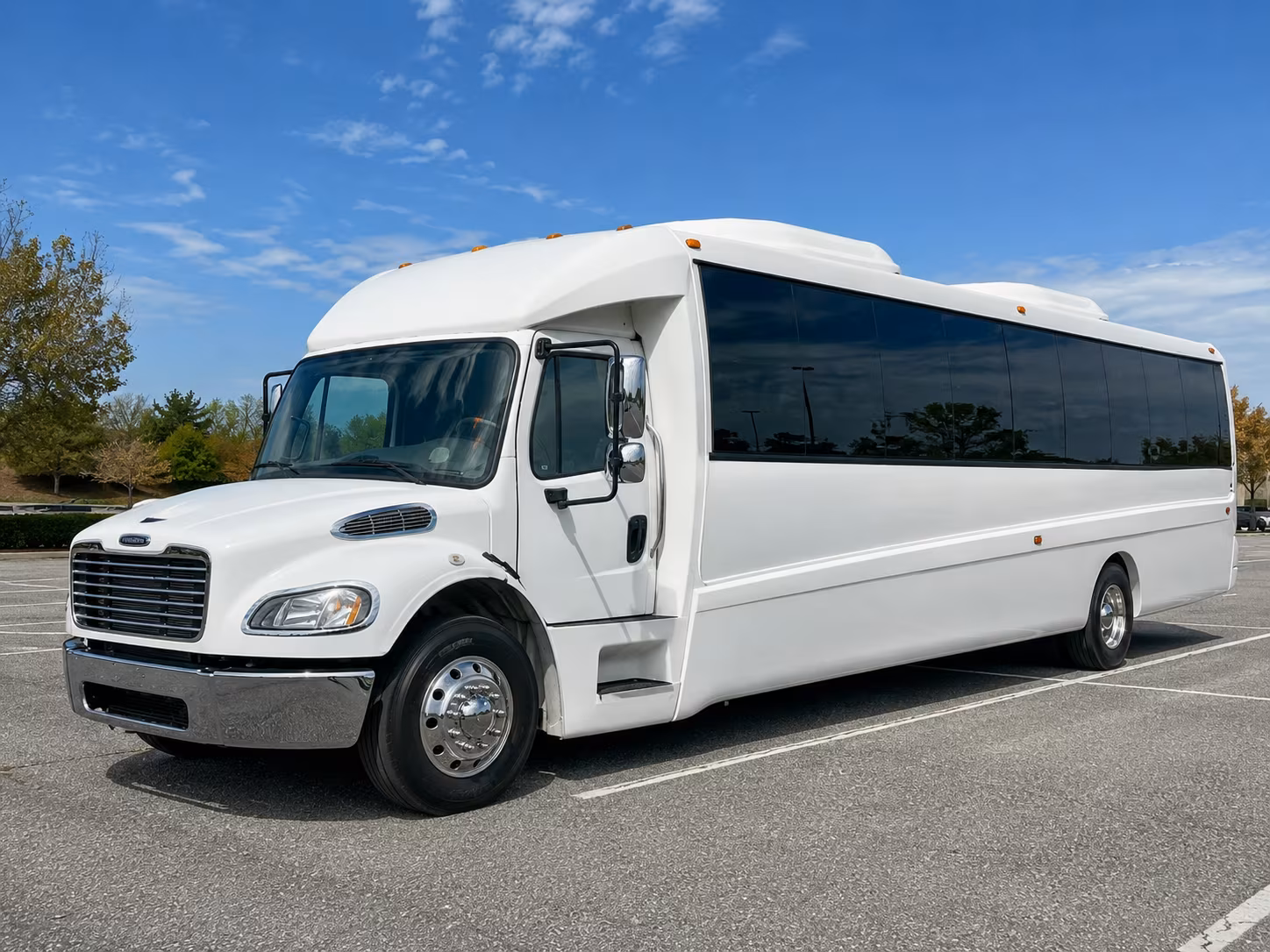 westland 30 passenger party bus