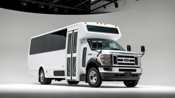 25 passenger minibus novi