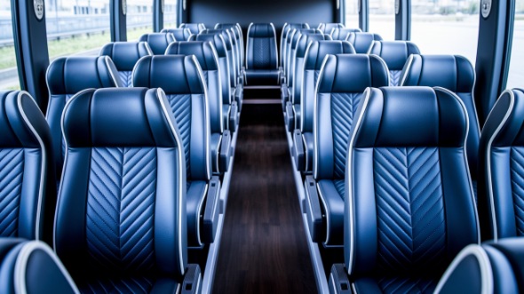 westland 15 passenger minibus rental