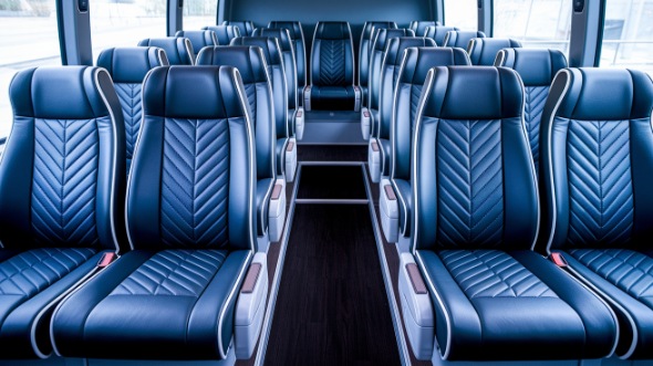 westland 18 passenger minibus rental