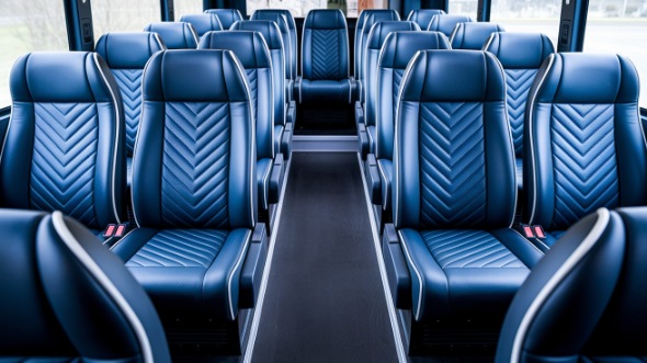 westland 25 passenger minibus rental