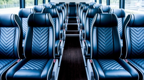 westland 28 passenger minibus rental