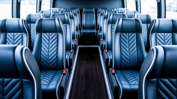 westland 30 passenger minibus rental
